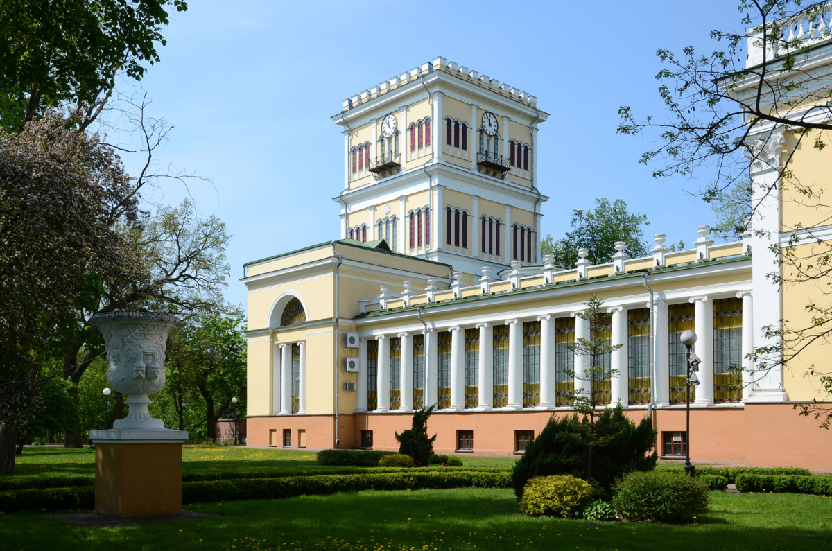 Дворец Румянцевых-Паскевичей в Гомеле